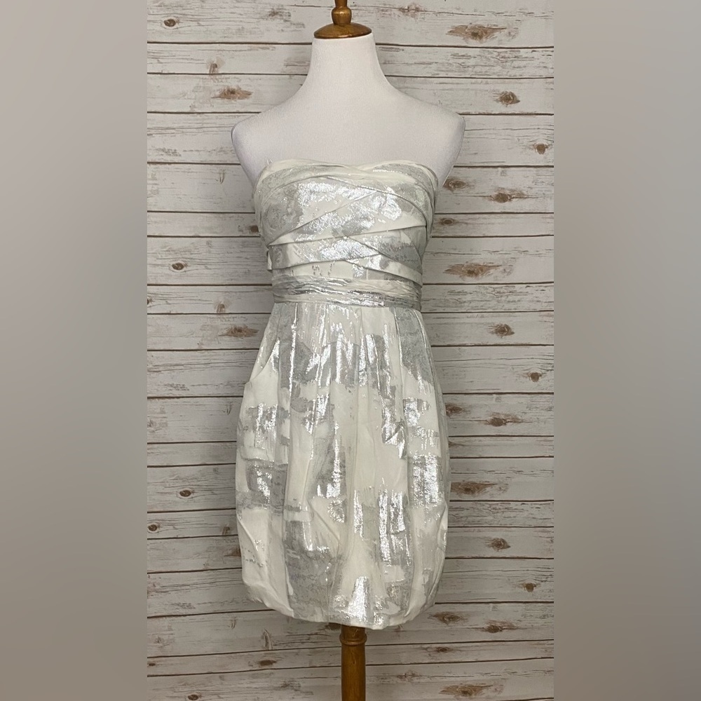 Aidan Mattox 100% silk strapless cocktail dress